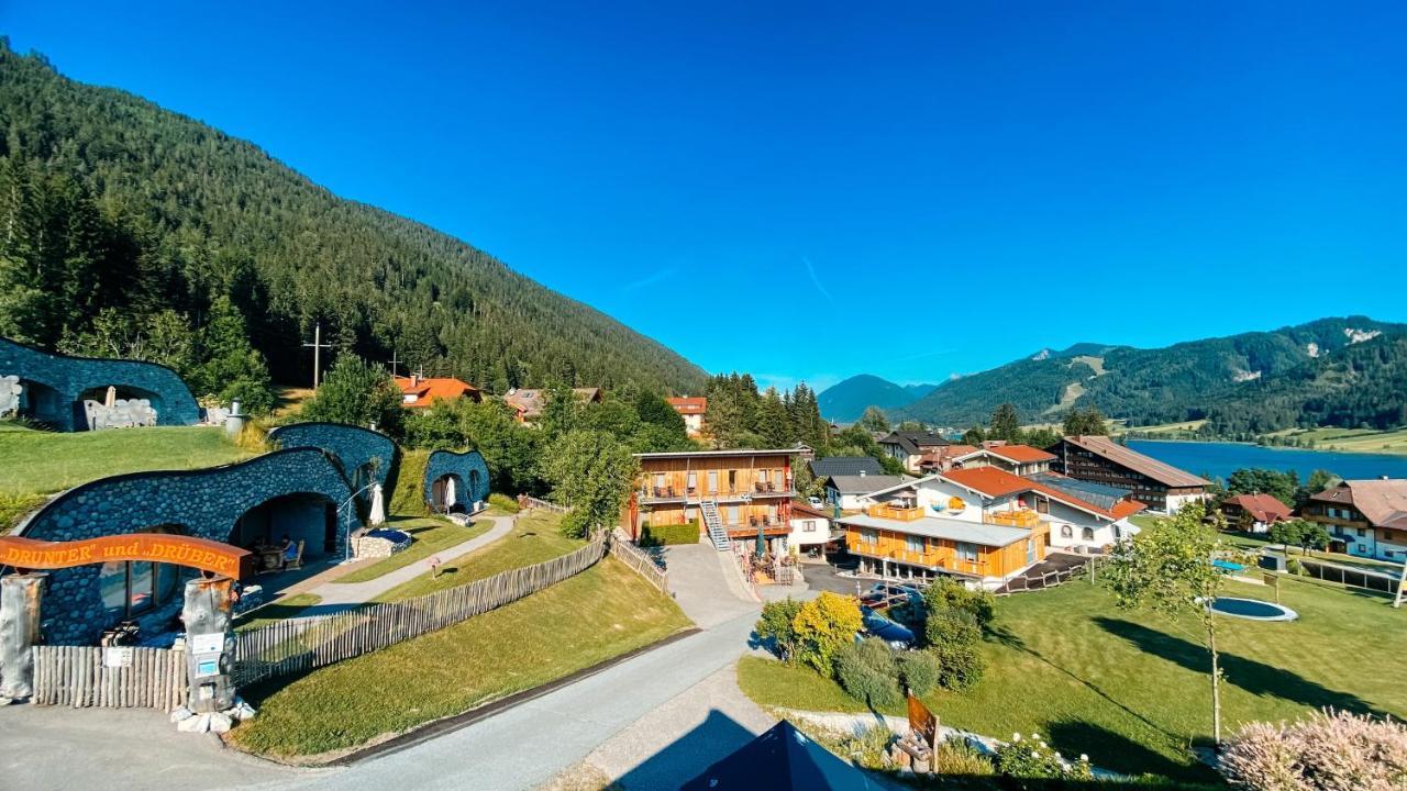 Erdhaeuser Und Apartments Mit Seeblick Und Alleinlage Вайсензе Екстер'єр фото